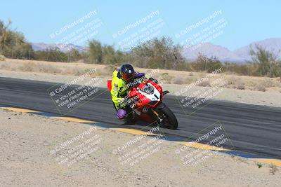 media/Jan-13-2025-Ducati Revs (Mon) [[8d64cb47d9]]/3-B Group/Session 3 (Turn 7 Inside)/